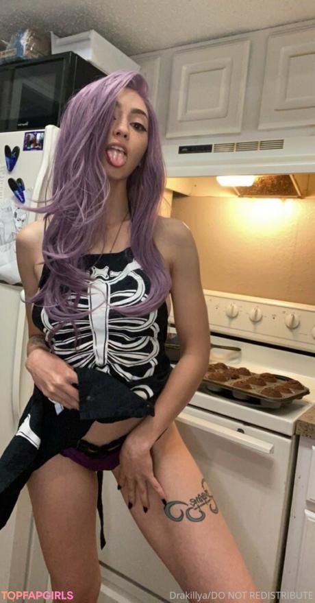 Drakillya nude leaked OnlyFans photo #98
