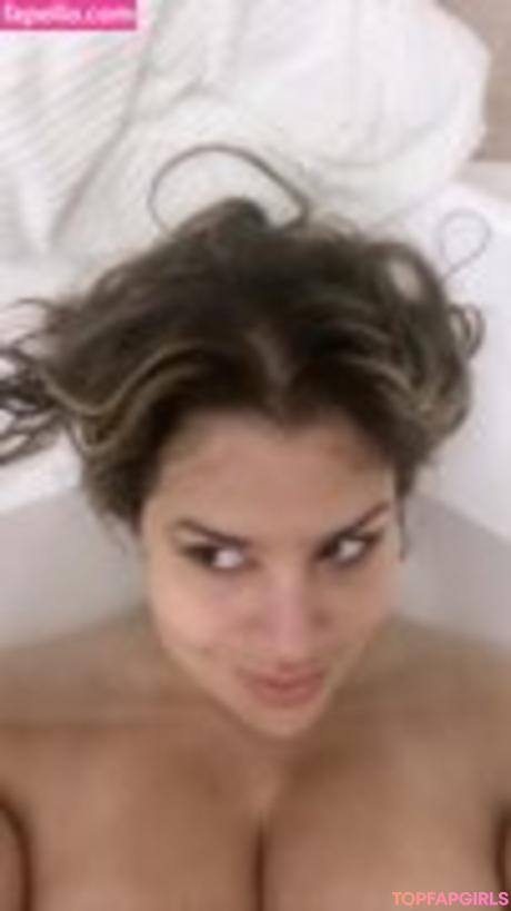 Leila nude leaked OnlyFans photo #3