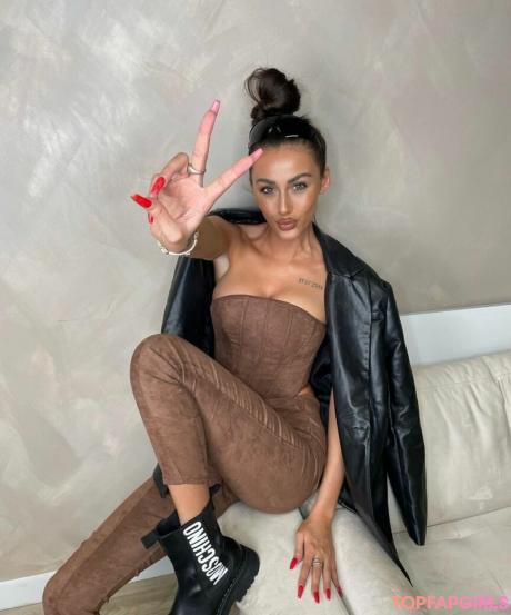 Chloe nude leaked OnlyFans photo #43