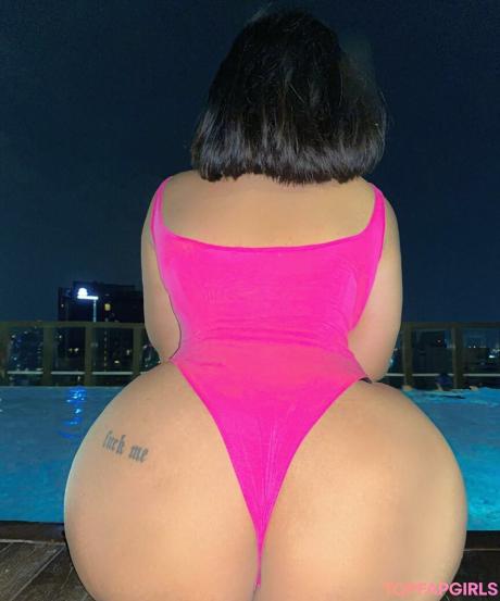 Muayaeii nude leaked OnlyFans photo #1