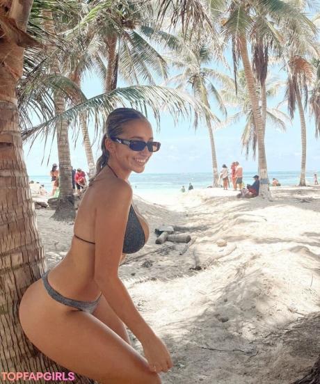 BustyAna nude leaked OnlyFans photo #107