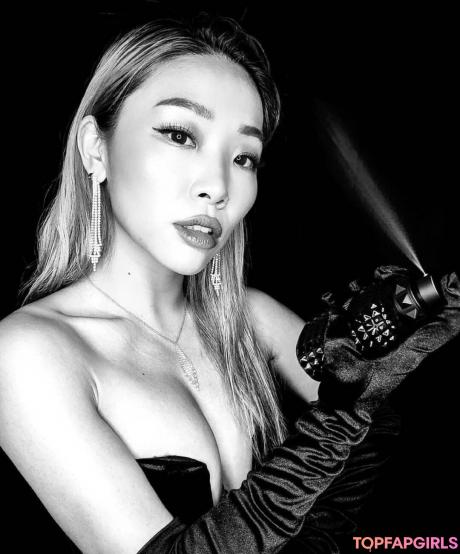 Tiffanie nude leaked OnlyFans photo #65