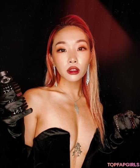 Tiffanie nude leaked OnlyFans photo #71