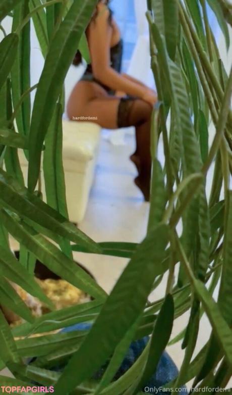 Nutfornikita nude leaked OnlyFans photo #8