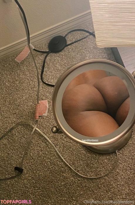 Nutfornikita nude leaked OnlyFans photo #83