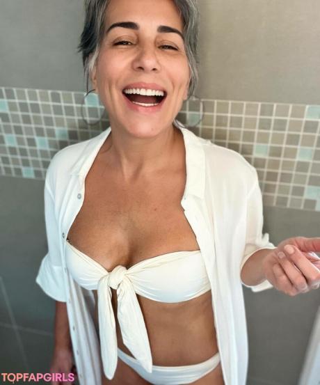 Gloria nude leaked OnlyFans photo #8