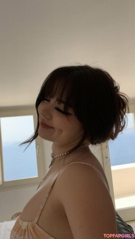 Yecamille nude leaked OnlyFans pic