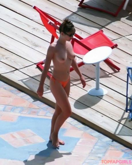 Elizabeth nude leaked OnlyFans photo #384