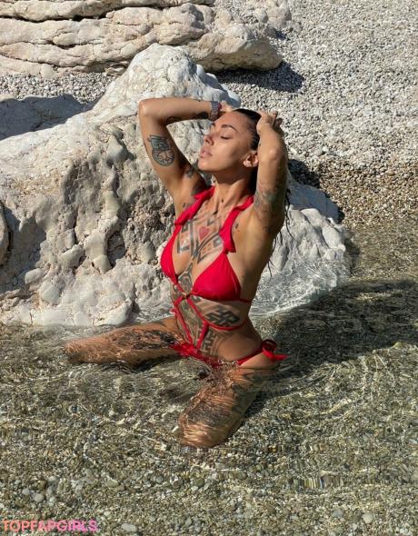 Alice nude leaked OnlyFans photo #9