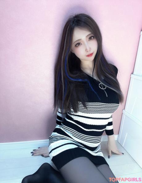 Momoiro nude leaked OnlyFans photo #21