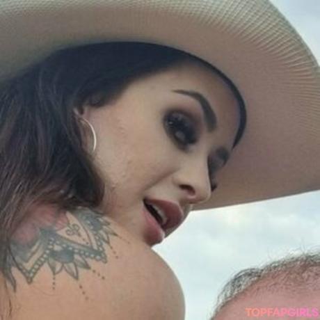 Suelen nude leaked OnlyFans photo #14