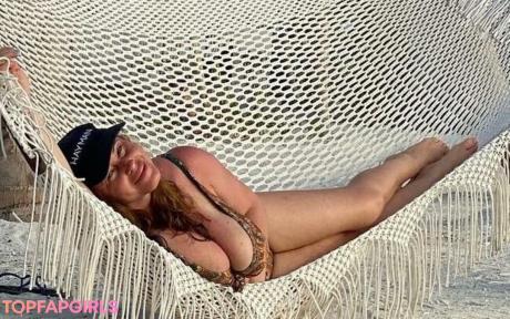 Serena nude leaked OnlyFans photo #2