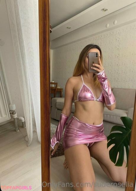 Suderoselizaa nude leaked OnlyFans photo #15