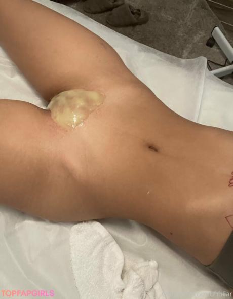 Uhhliar nude leaked OnlyFans photo #219