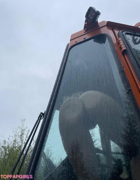 Uhhliar nude leaked OnlyFans photo #251
