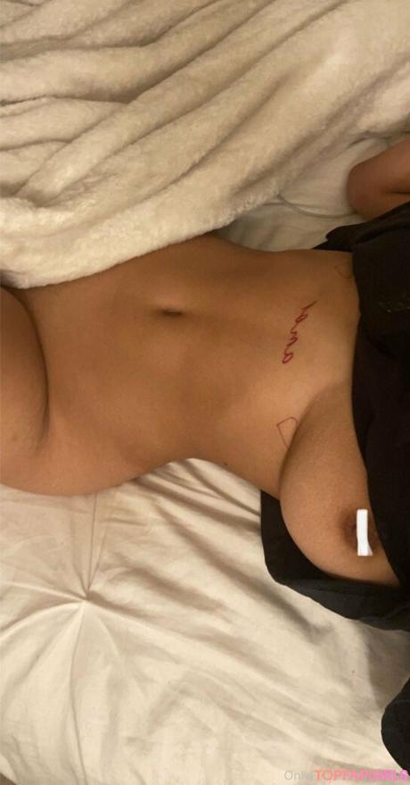 Uhhliar nude leaked OnlyFans photo #303