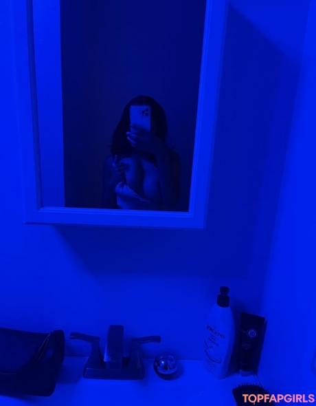 Uhhliar nude leaked OnlyFans photo #52