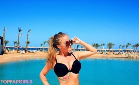 Sonya nude leaked OnlyFans photo #17