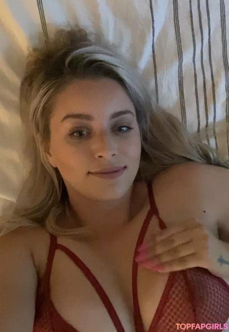 Emily nude leaked OnlyFans photo #55