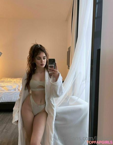 Lisasait nude leaked OnlyFans photo #3