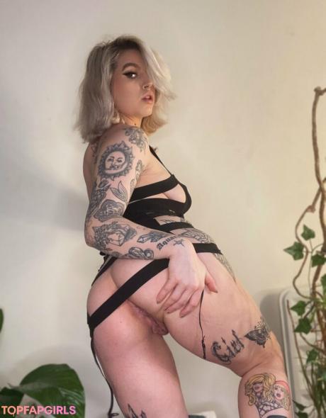 Crystalgirl nude leaked OnlyFans photo #153