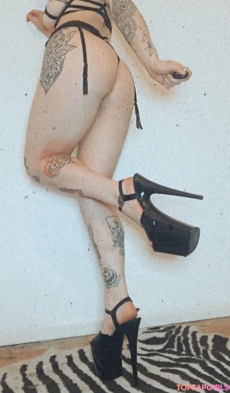 Crystalgirl nude leaked OnlyFans photo #23