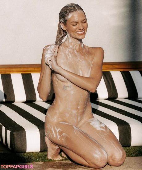 Julzmii nude leaked OnlyFans photo #4