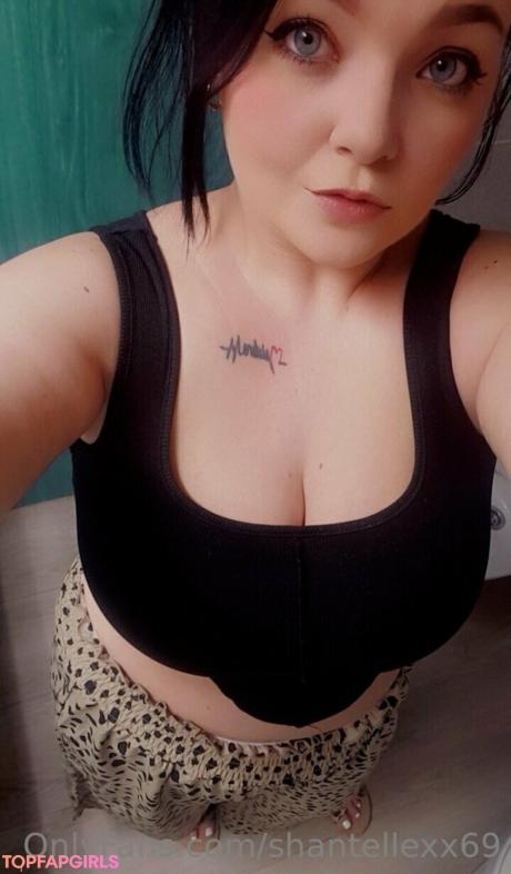Shantellexx69 nude leaked OnlyFans photo #50