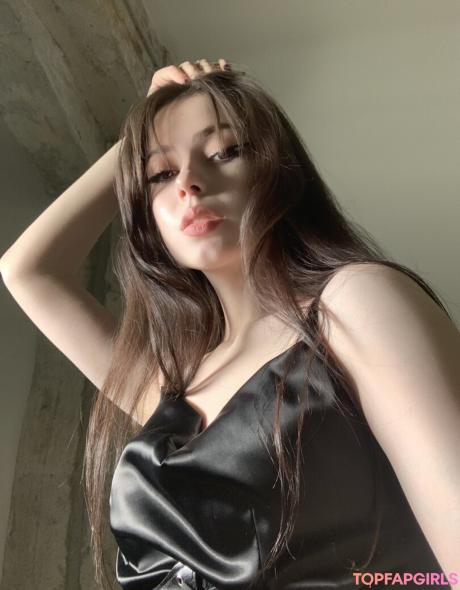 Ratchetlbitchescocaina nude leaked OnlyFans photo #26