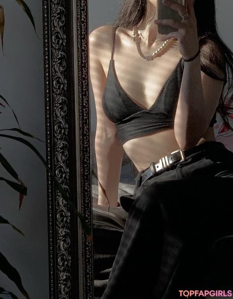 Ratchetlbitchescocaina nude leaked OnlyFans photo #32