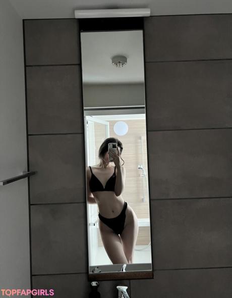 Ratchetlbitchescocaina nude leaked OnlyFans photo #35
