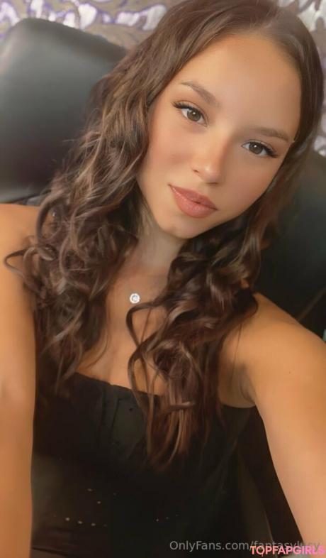 Fantasylucy nude leaked OnlyFans photo #324