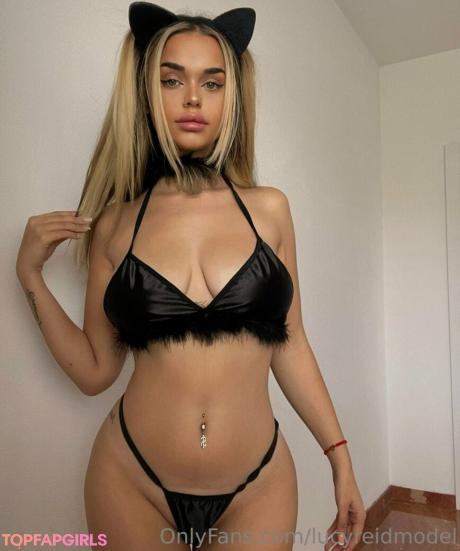 Fantasylucy nude leaked OnlyFans photo #32