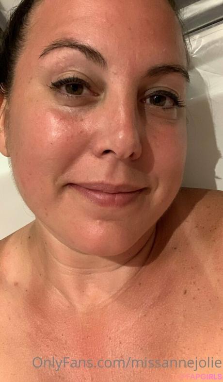 Missannejolie nude leaked OnlyFans photo #3