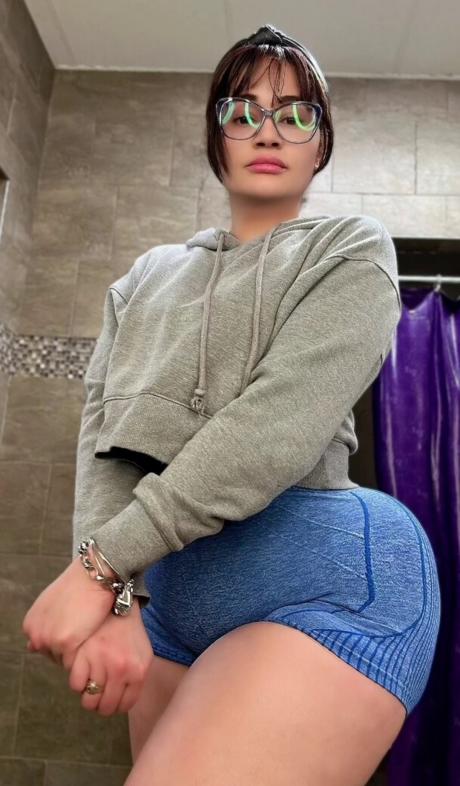Dahianna nude leaked OnlyFans photo #8