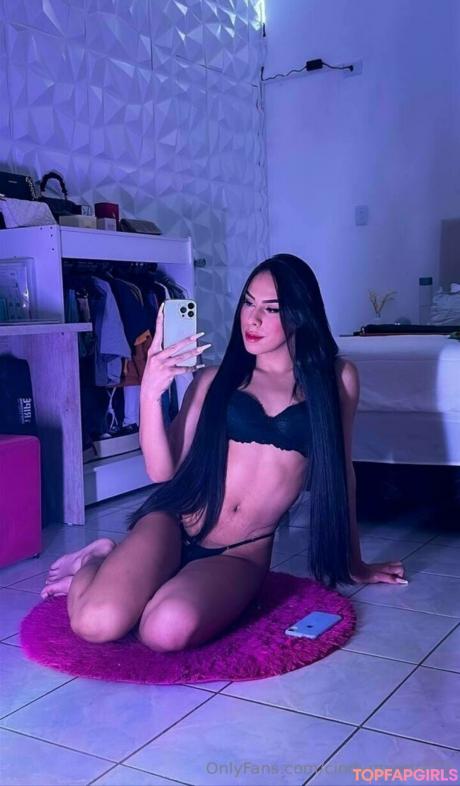 Cindymoreira22 nude leaked OnlyFans photo #509