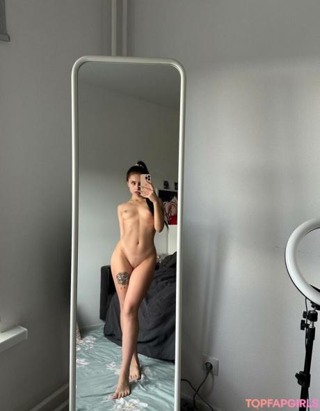Liroshka nude leaked OnlyFans photo #53