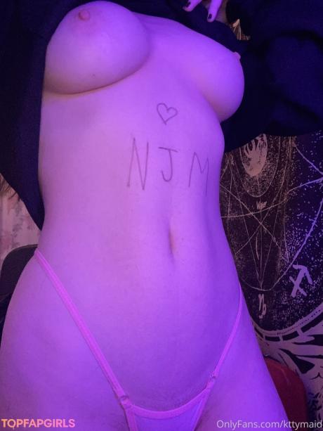 Evievixxen nude leaked OnlyFans photo #1