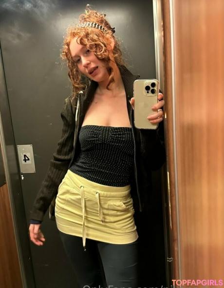 Nikanikaa nude leaked OnlyFans photo #1137