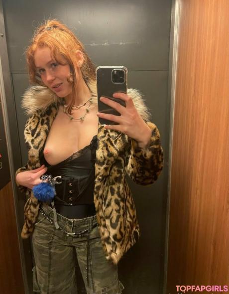 Nikanikaa nude leaked OnlyFans photo #952