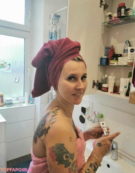 Famez_de nude leaked OnlyFans photo #16