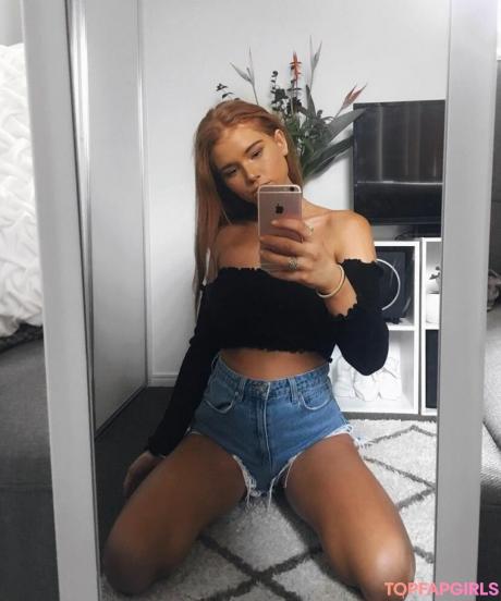 Alyssa nude leaked OnlyFans photo #58