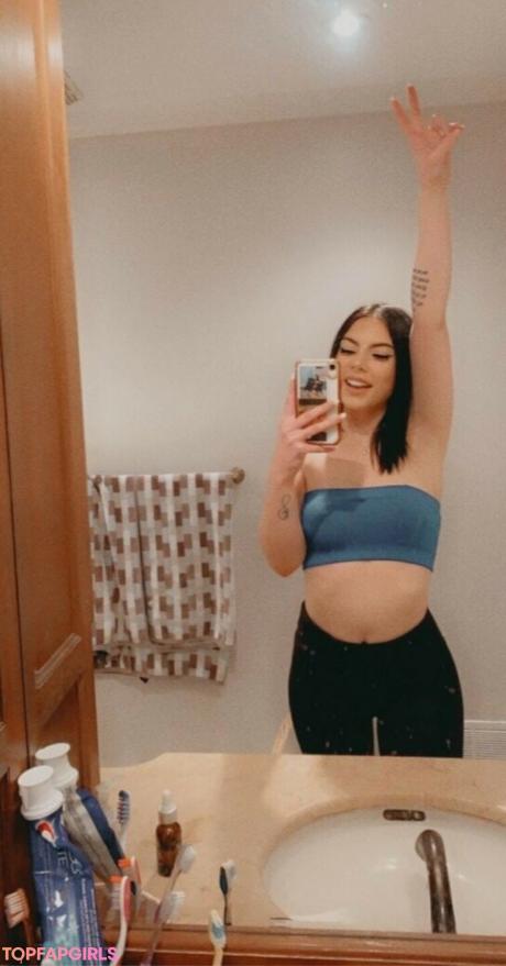 Bailey nude leaked OnlyFans photo #2