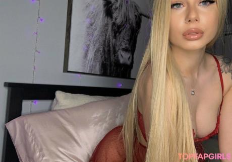 Bailey nude leaked OnlyFans photo #3