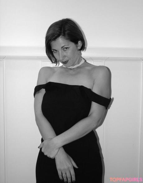 Rebecca's nude leaked OnlyFans photo #199