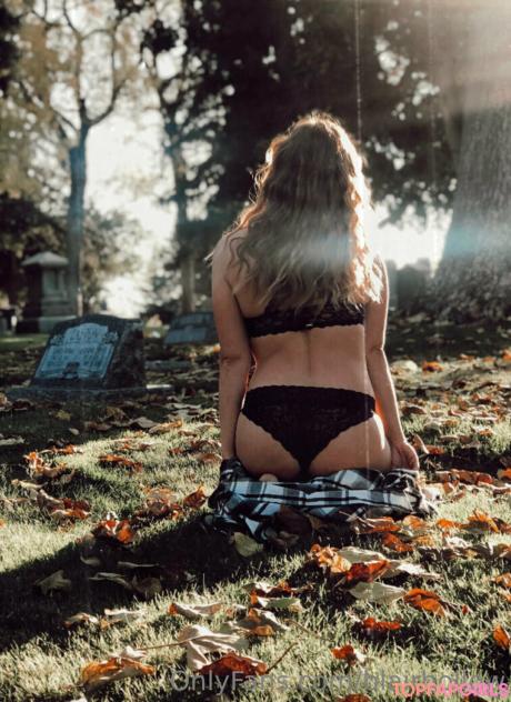 Blairhollow nude leaked OnlyFans photo #38