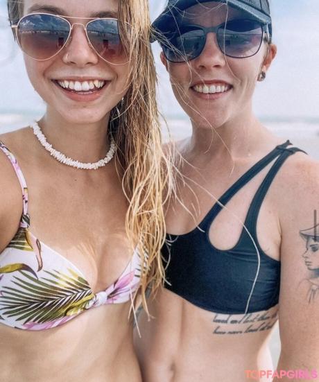 HalieeandKendra nude leaked OnlyFans photo #31