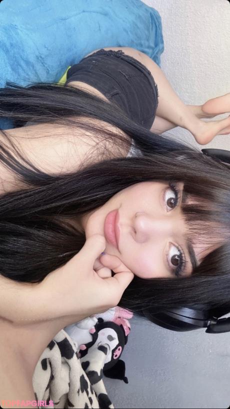 Chxrryxblossom nude leaked OnlyFans photo #460