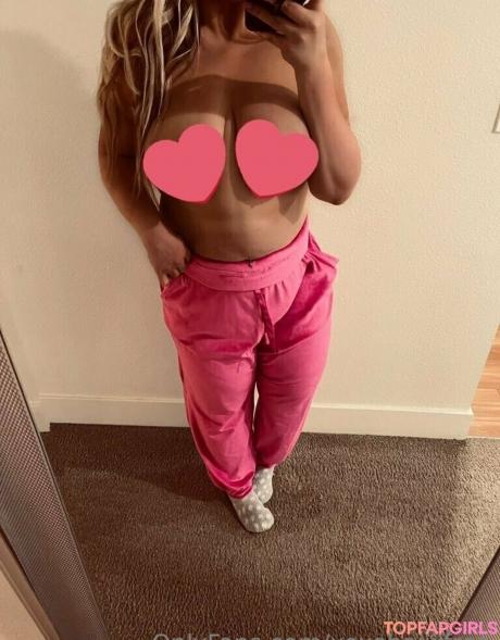 Xoxobaiiiifree nude leaked OnlyFans pic