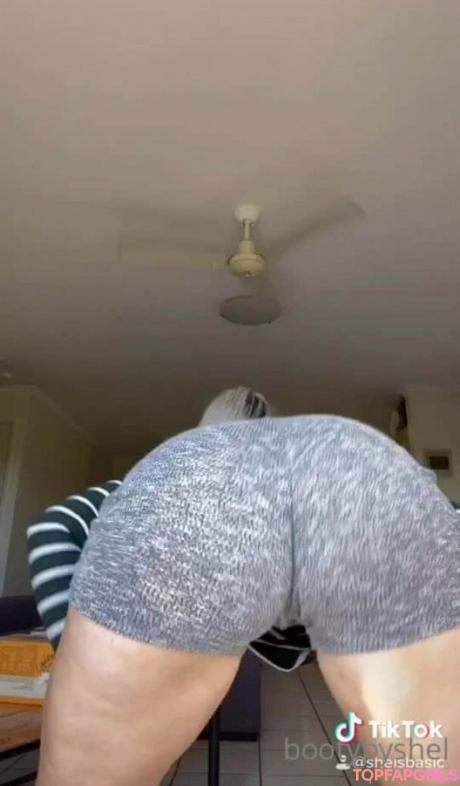 Bootybyshel nude leaked OnlyFans photo #42